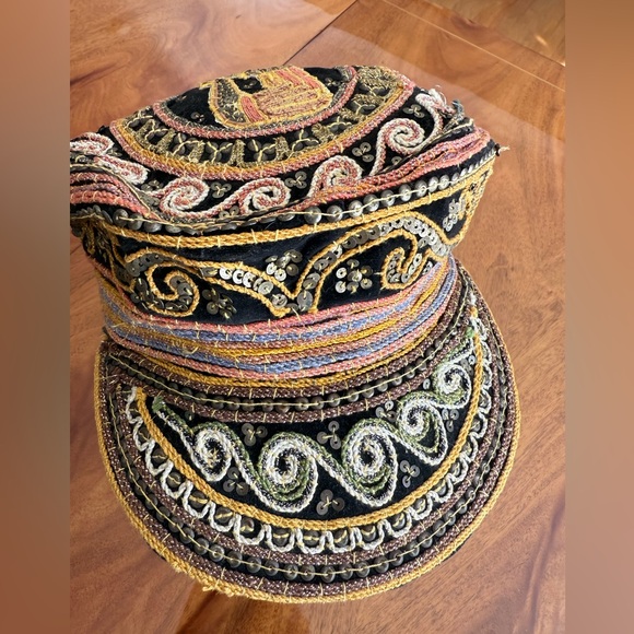 Embroidered Multicolor Vintage Women's Cap from Thailand 🇹🇭 - Picture 2 of 10